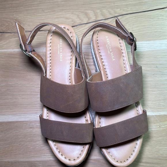 American Eagle brown platforms size 7 - Picture 1 of 4